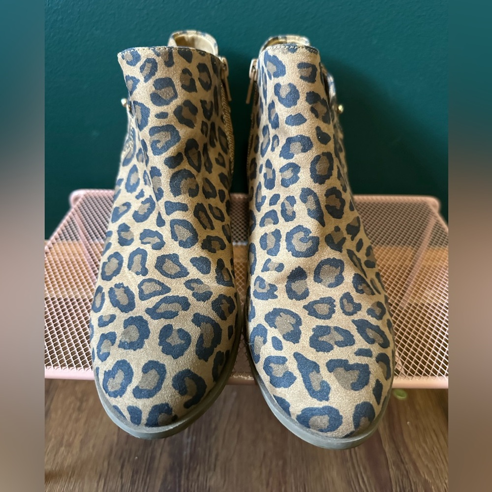 Old Navy booties